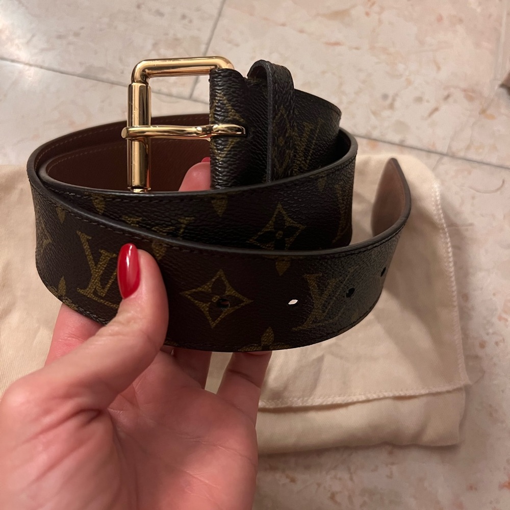 Louis Vuitton belt